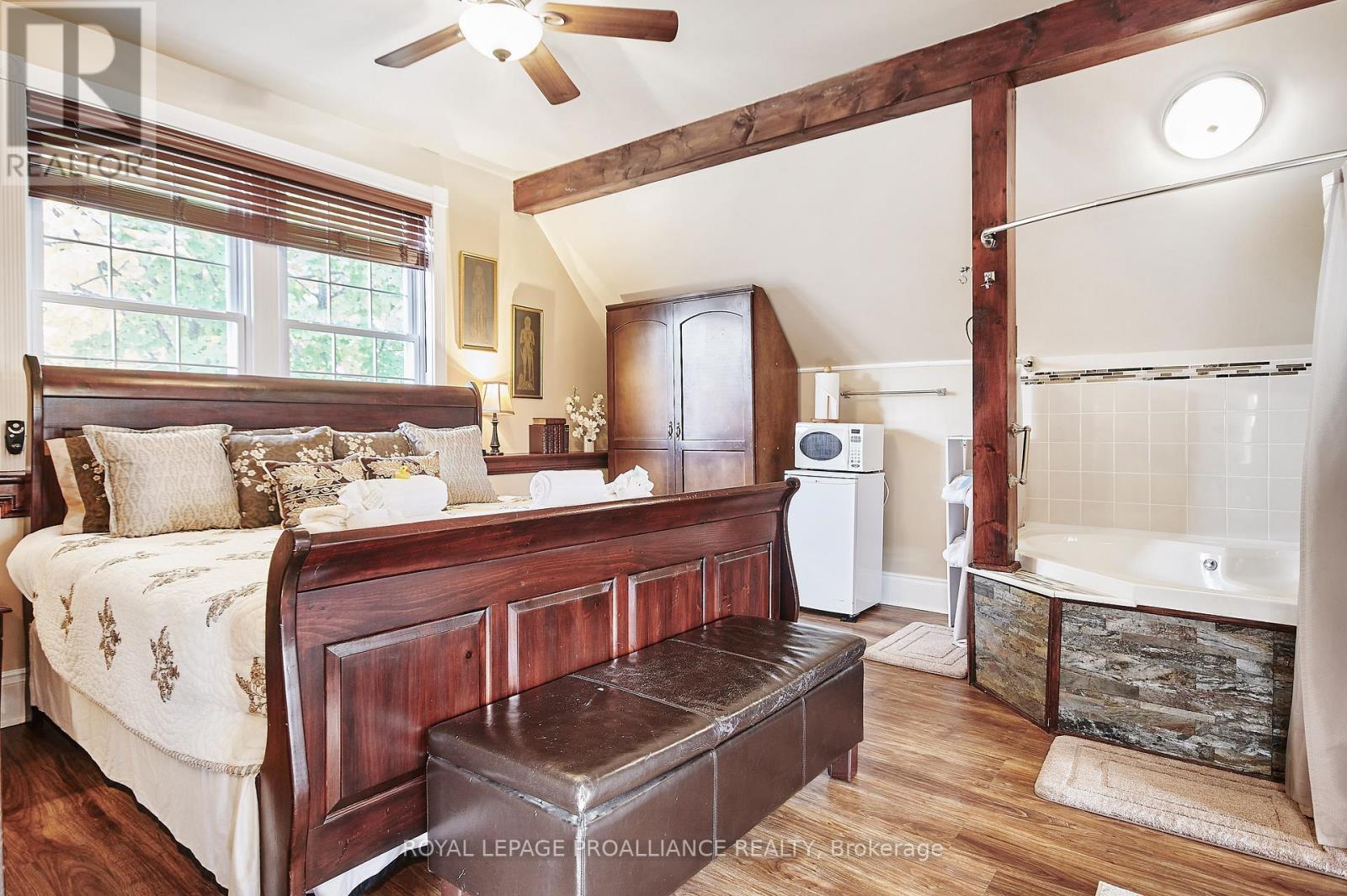 408 East Street, Prescott, Ontario  K0E 1T0 - Photo 48 - X12574146