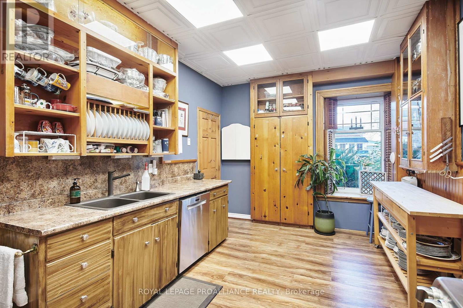 408 East Street, Prescott, Ontario  K0E 1T0 - Photo 9 - X12574146