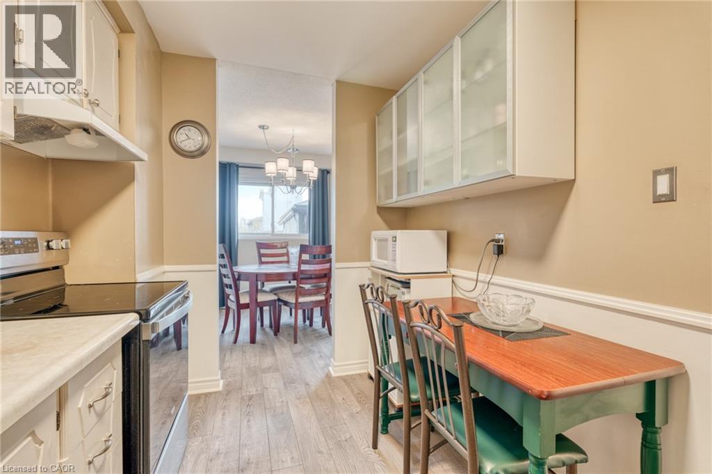 31 Bryna Avenue, Hamilton, Ontario  L9A 4W9 - Photo 15 - 40790344