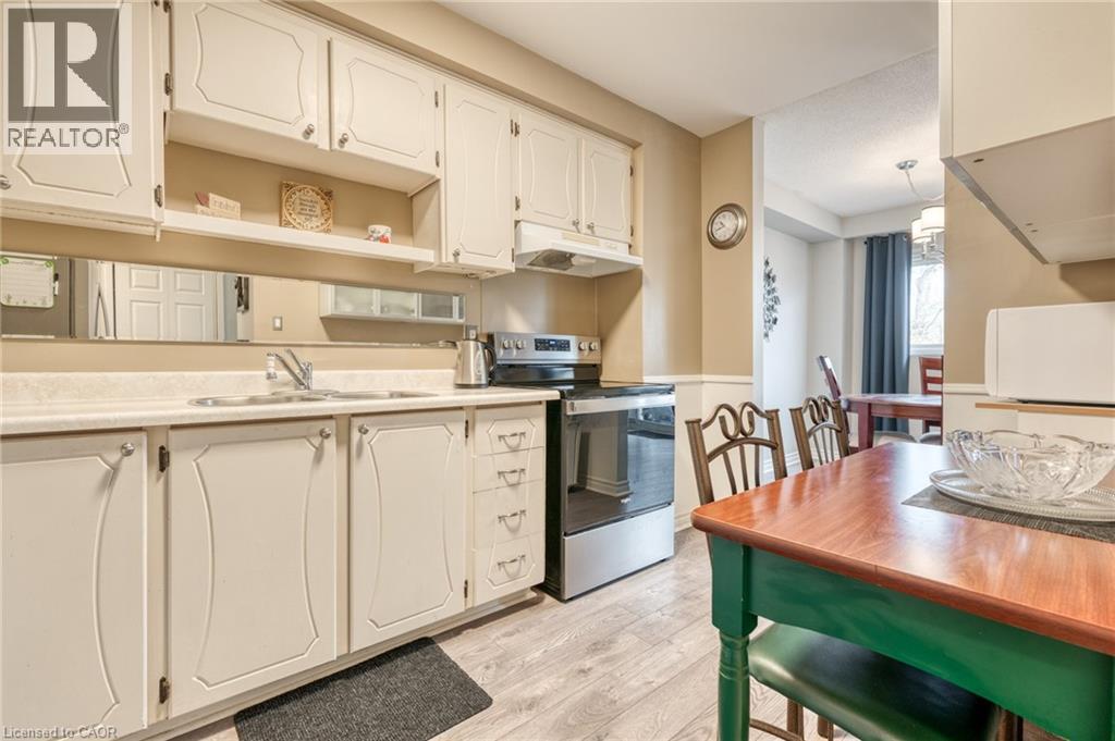 31 Bryna Avenue, Hamilton, Ontario  L9A 4W9 - Photo 16 - 40790344