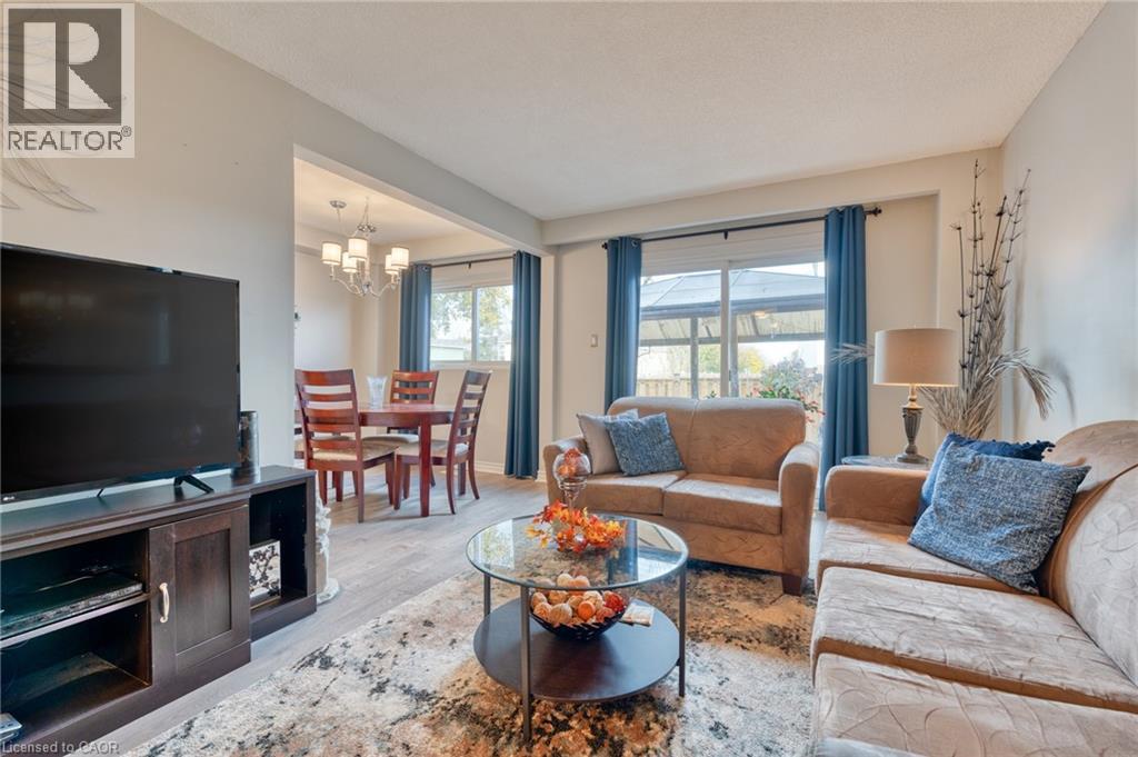 31 Bryna Avenue, Hamilton, Ontario  L9A 4W9 - Photo 8 - 40790344