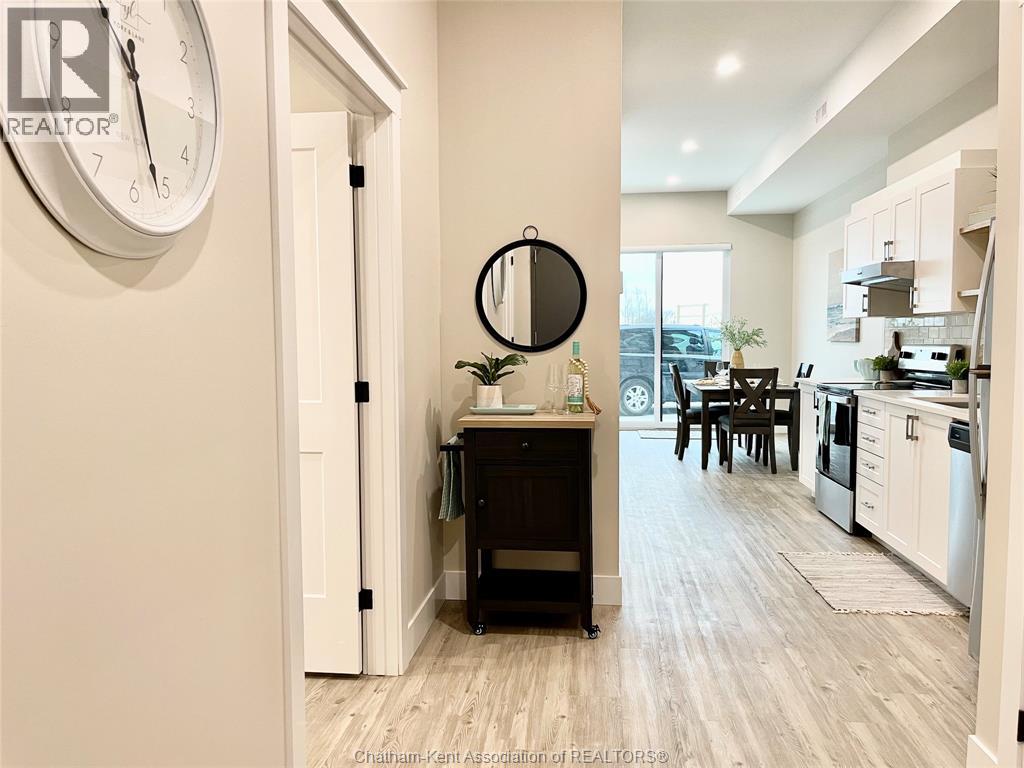 175 Churchill Park Road Unit# 113, Chatham, Ontario  N7M 6K5 - Photo 3 - 25030517
