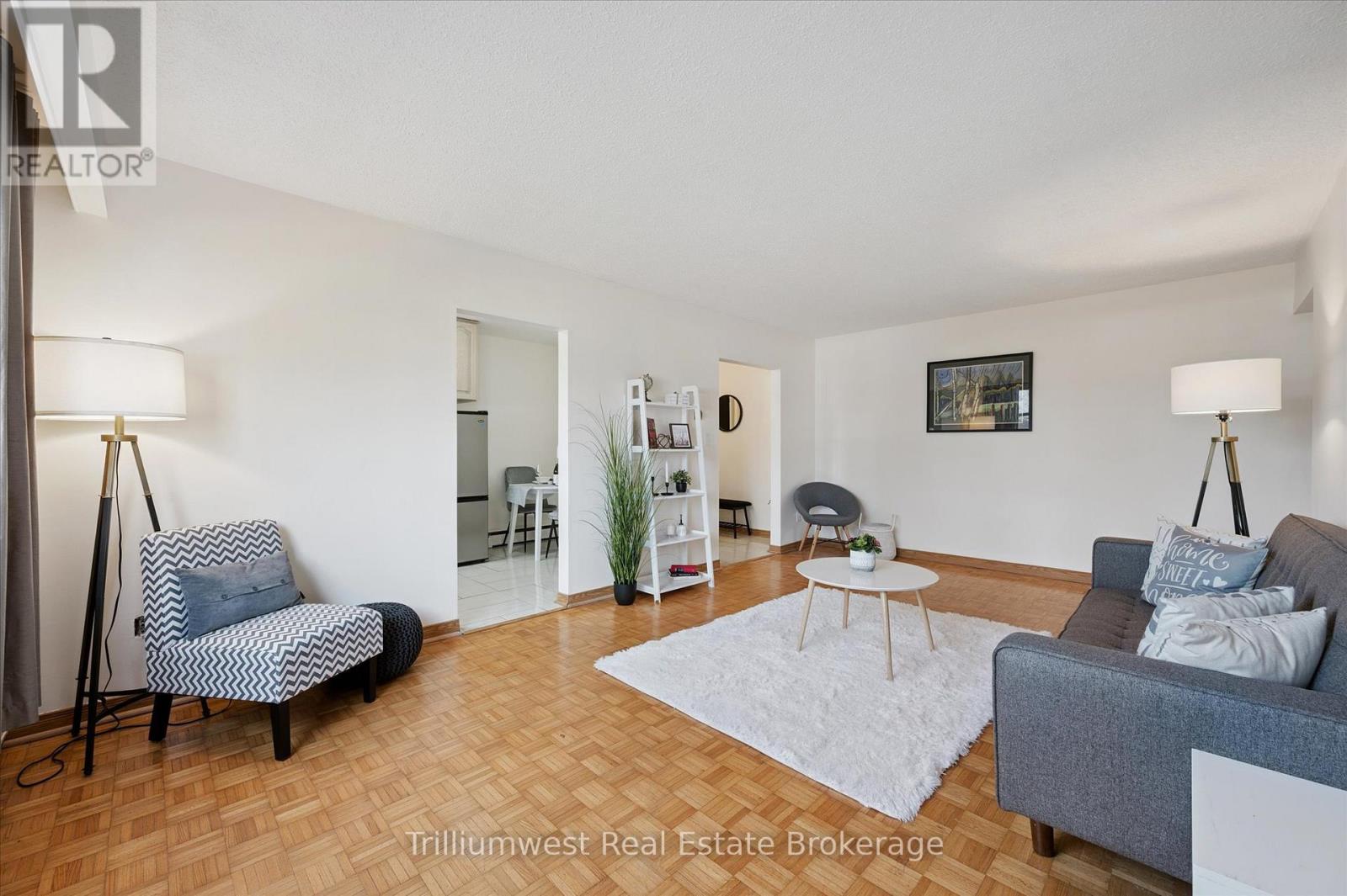 2 - 1 Sunnylea Crescent, Guelph, Ontario N1E 1W1 - Photo 14 - X12574102