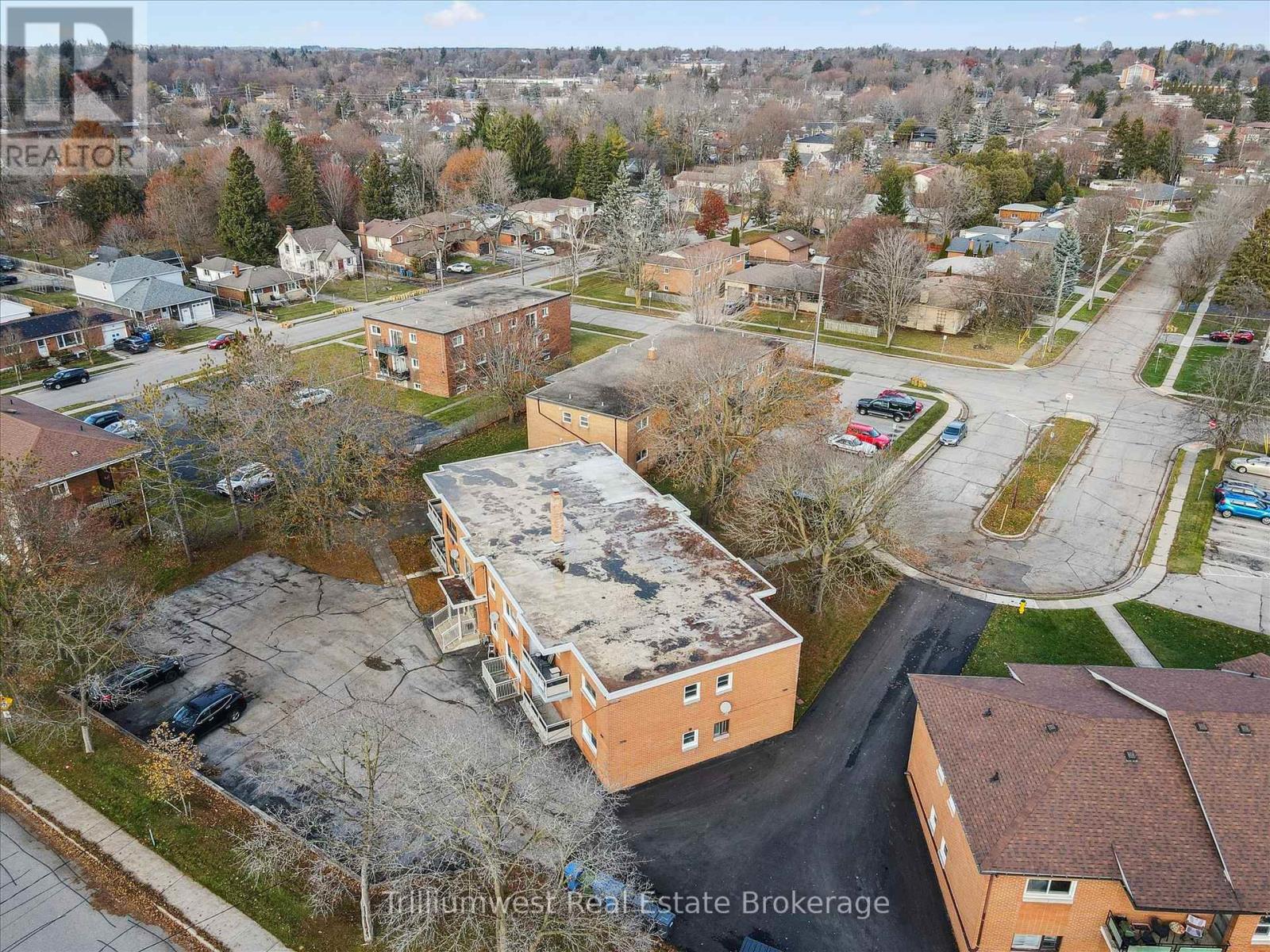 2 - 1 Sunnylea Crescent, Guelph, Ontario N1E 1W1 - Photo 20 - X12574102