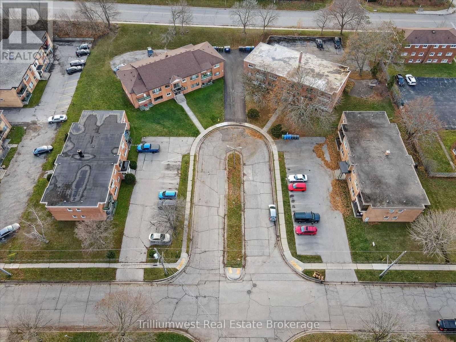 2 - 1 Sunnylea Crescent, Guelph, Ontario N1E 1W1 - Photo 21 - X12574102