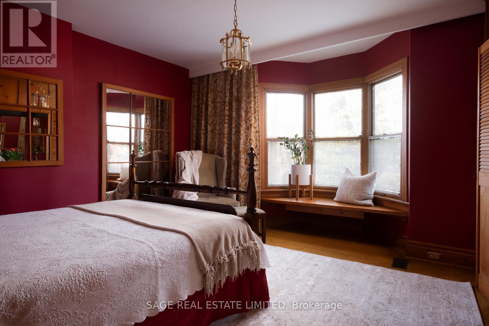 169 Macpherson Avenue, Toronto, Ontario  M5R 1W9 - Photo 10 - C12574126