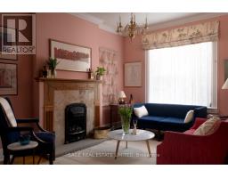 169 MACPHERSON AVENUE, Toronto, Ontario