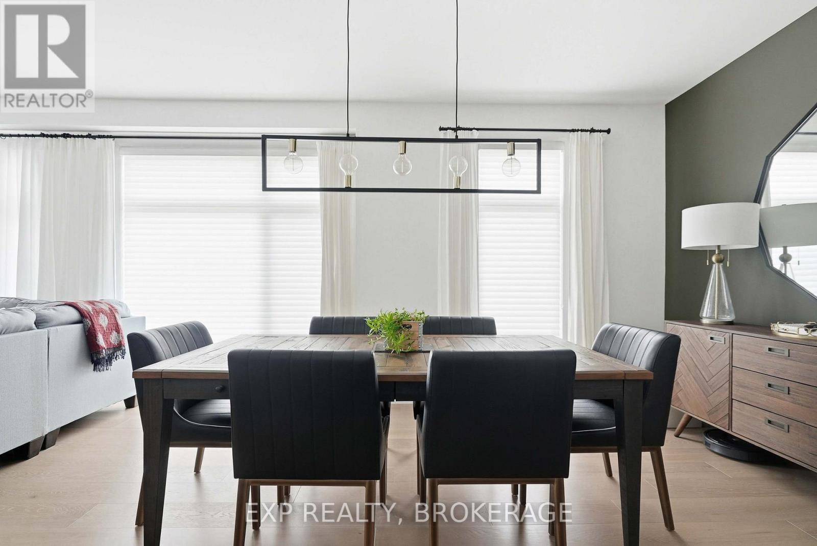 59 Cherry Blossom Private, Ottawa, Ontario  K2H 0C4 - Photo 21 - X12573488