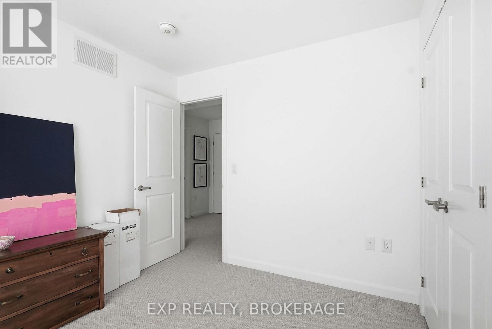 59 Cherry Blossom Private, Ottawa, Ontario  K2H 0C4 - Photo 27 - X12573488