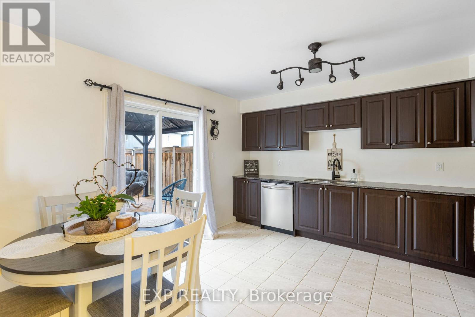 11 Robb Lane, Clarington, Ontario L1C 0P1 - Photo 12 - E12574190