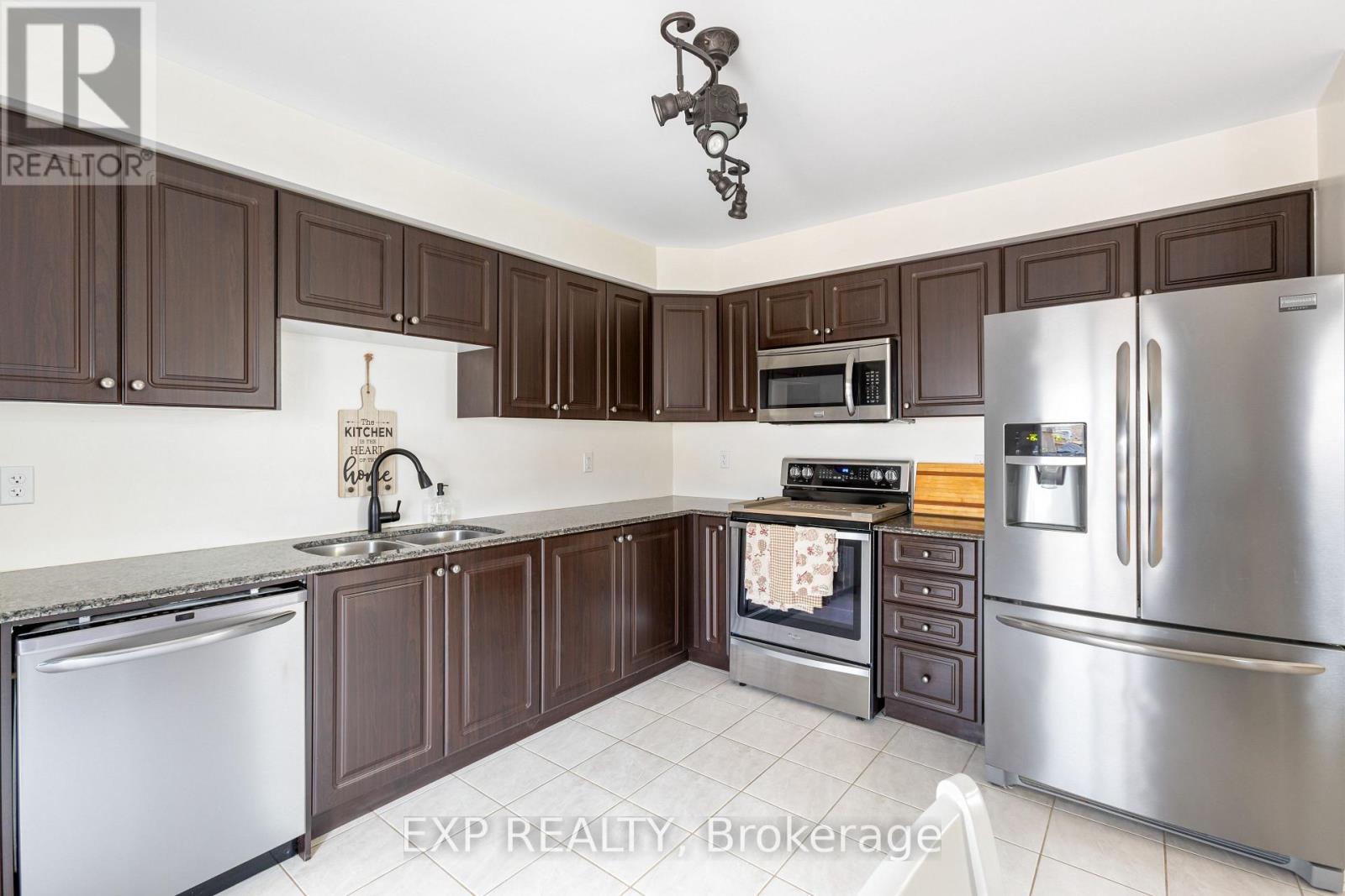 11 Robb Lane, Clarington, Ontario L1C 0P1 - Photo 14 - E12574190