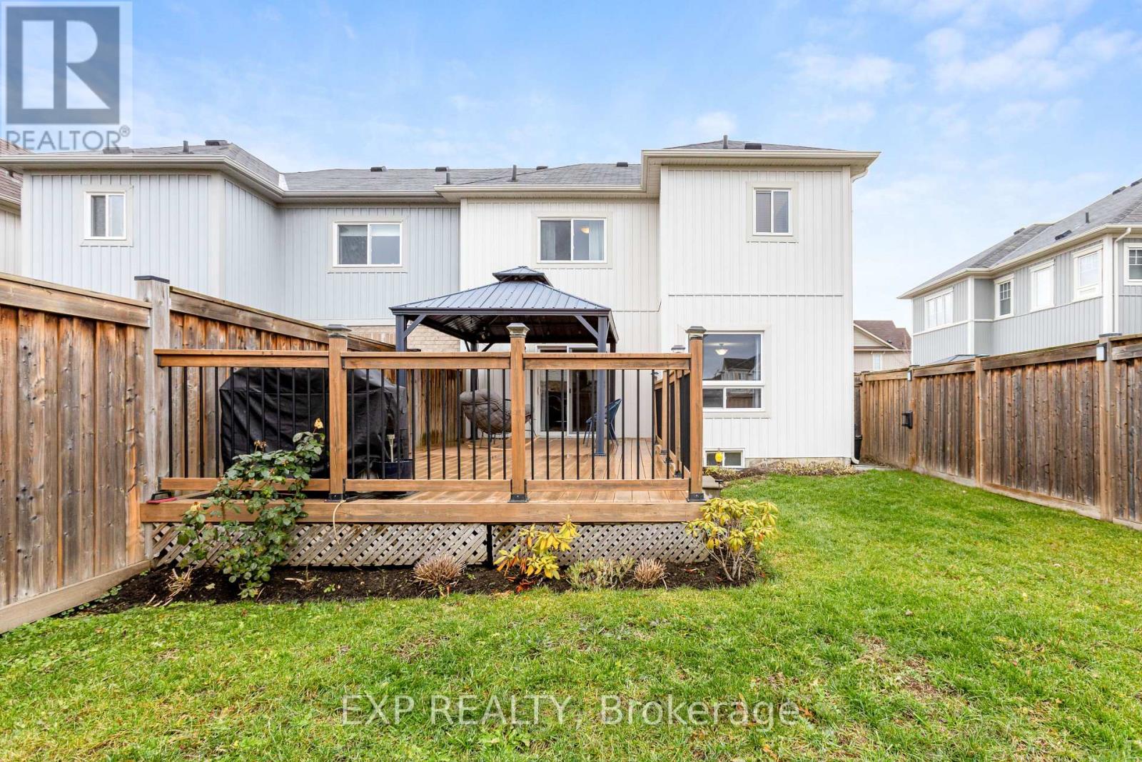 11 Robb Lane, Clarington, Ontario L1C 0P1 - Photo 2 - E12574190