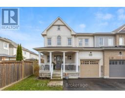 11 ROBB LANE, Clarington, Ontario