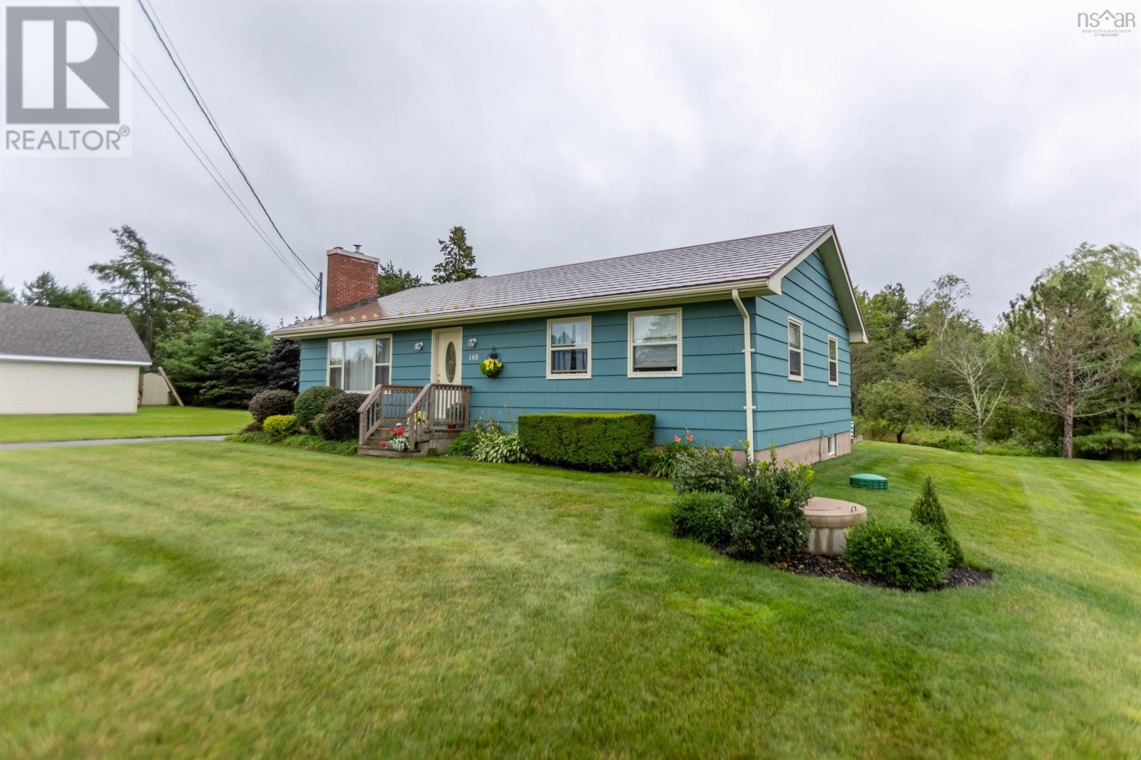 148 D'orsay Road, East Amherst, Nova Scotia  B4H 3Y2 - Photo 3 - 202526815