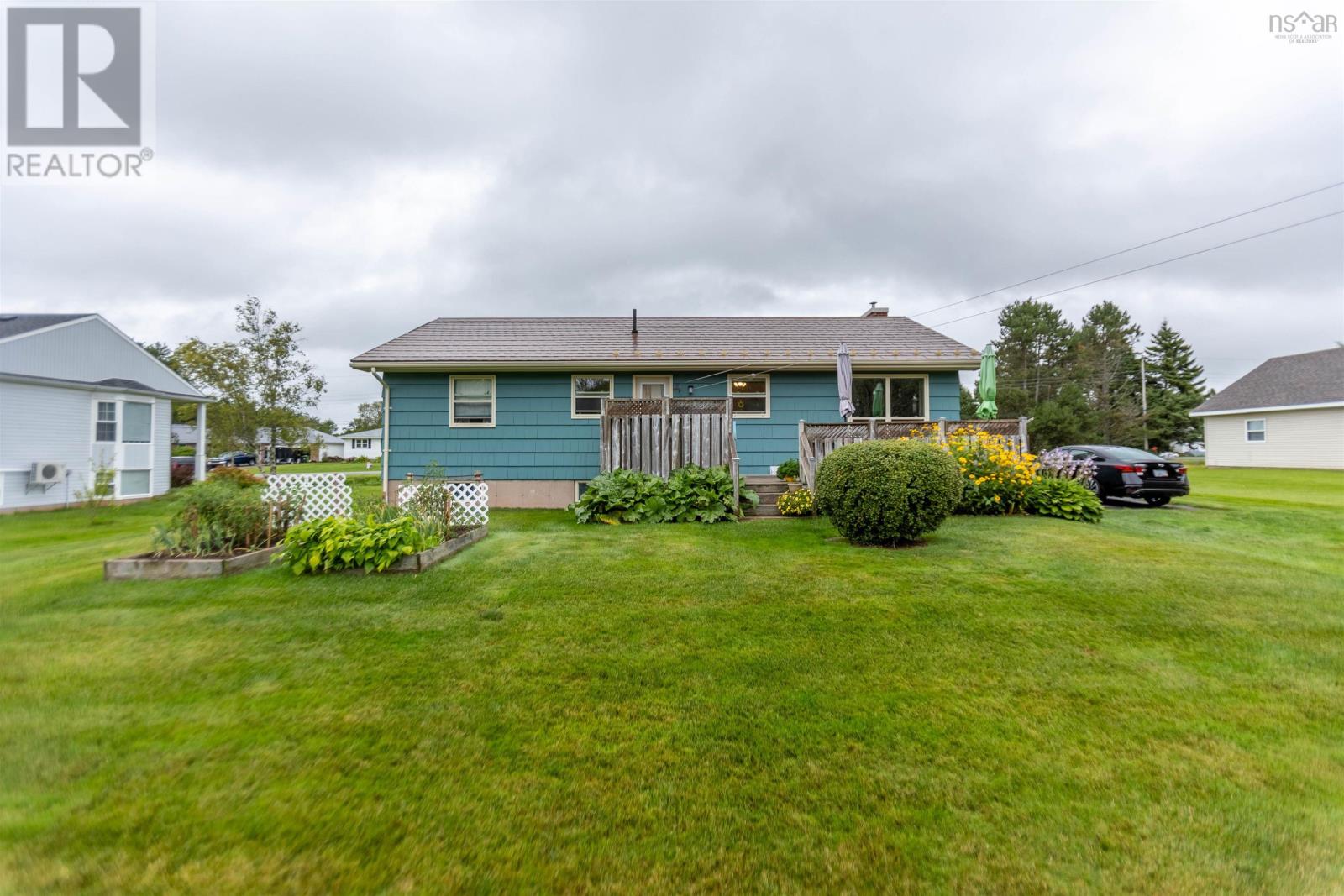 148 D'orsay Road, East Amherst, Nova Scotia  B4H 3Y2 - Photo 5 - 202526815