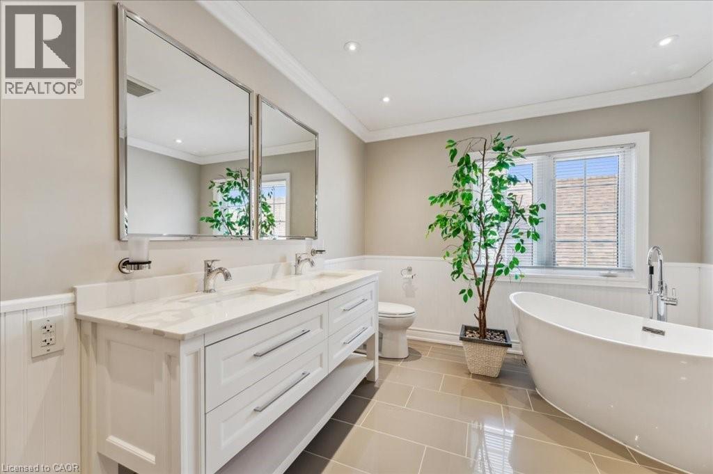 2222 Snead Road, Burlington, Ontario  L7M 4X2 - Photo 38 - 40764991