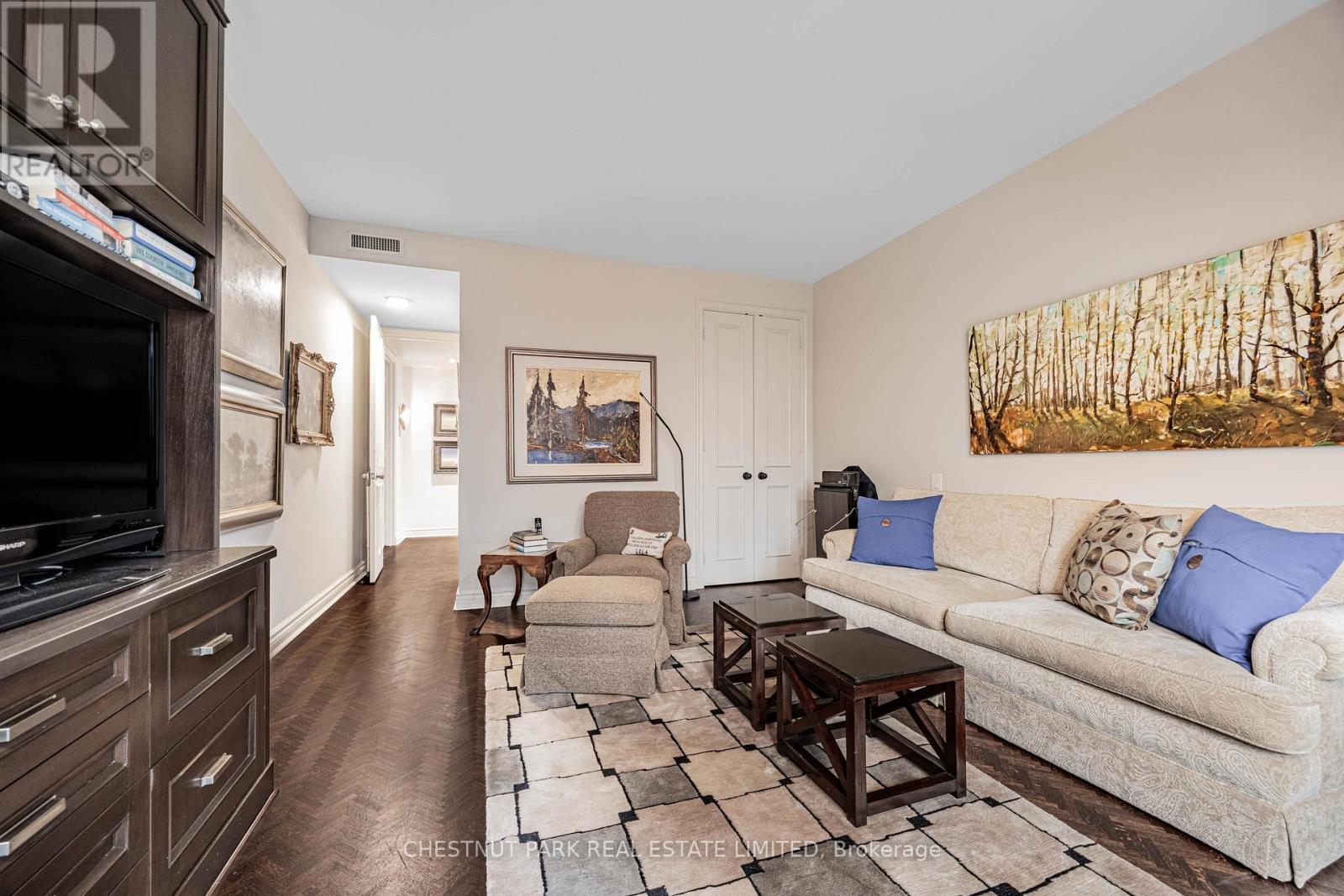 406 - 70 Rosehill Avenue, Toronto, Ontario  M4T 2W7 - Photo 44 - C12550832