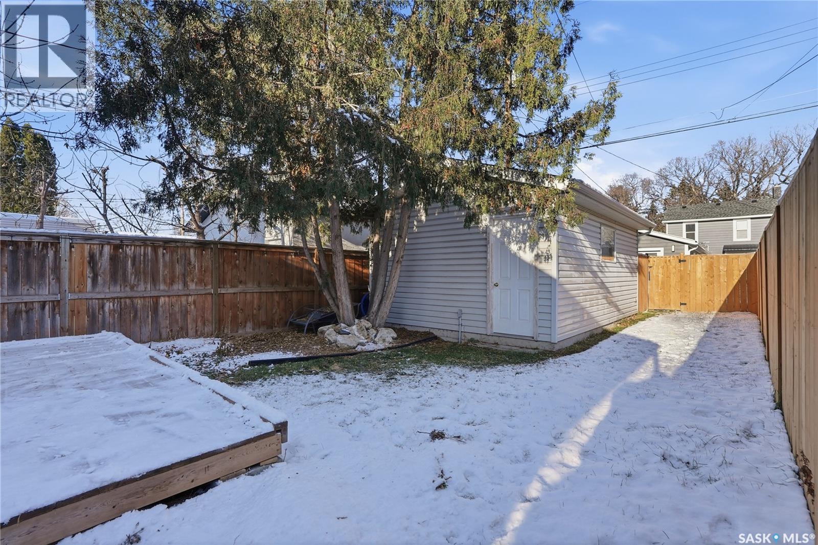 323 4th Street E, Saskatoon, Saskatchewan  S7H 1J2 - Photo 37 - SK024645