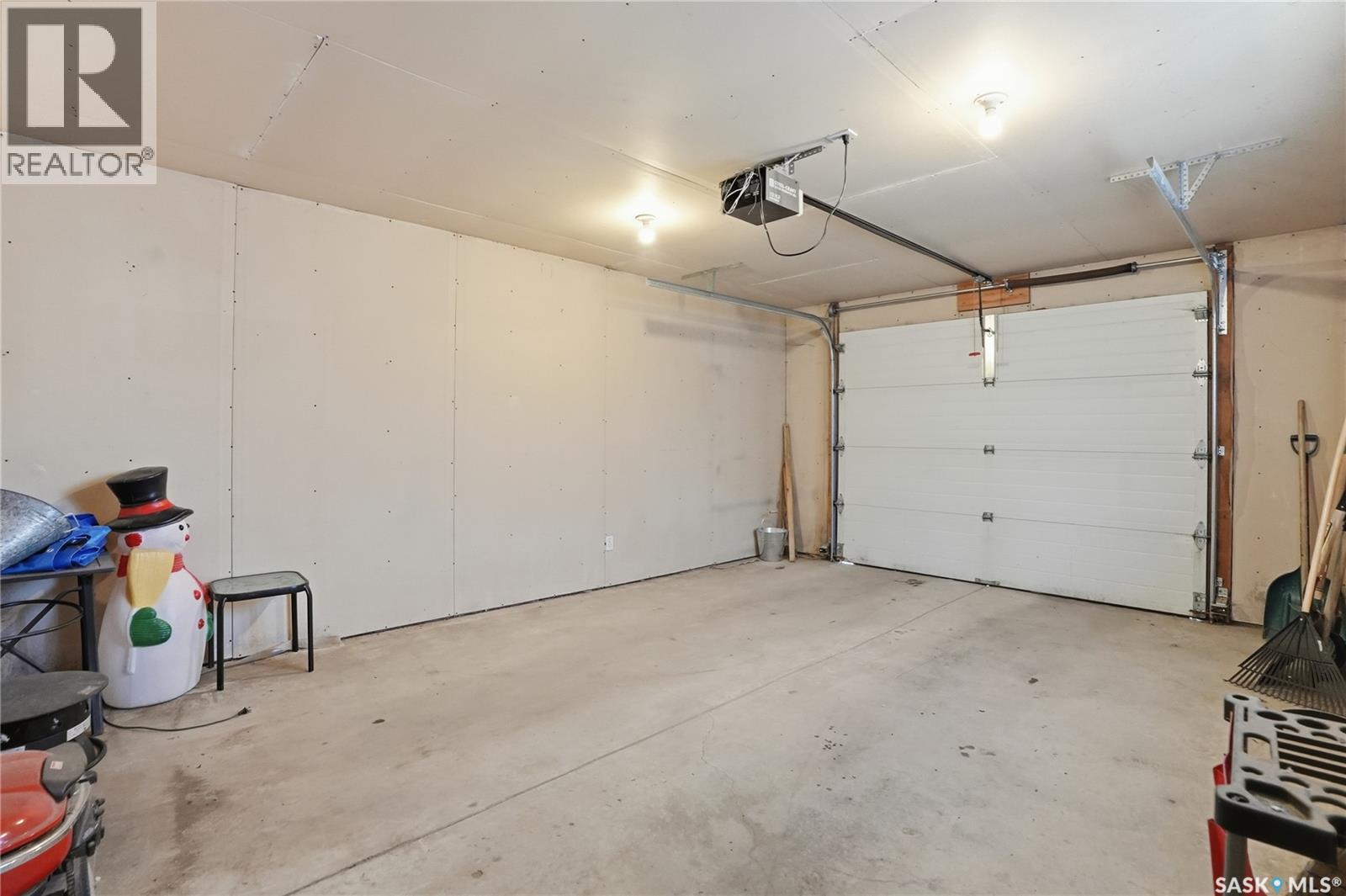 323 4th Street E, Saskatoon, Saskatchewan  S7H 1J2 - Photo 38 - SK024645