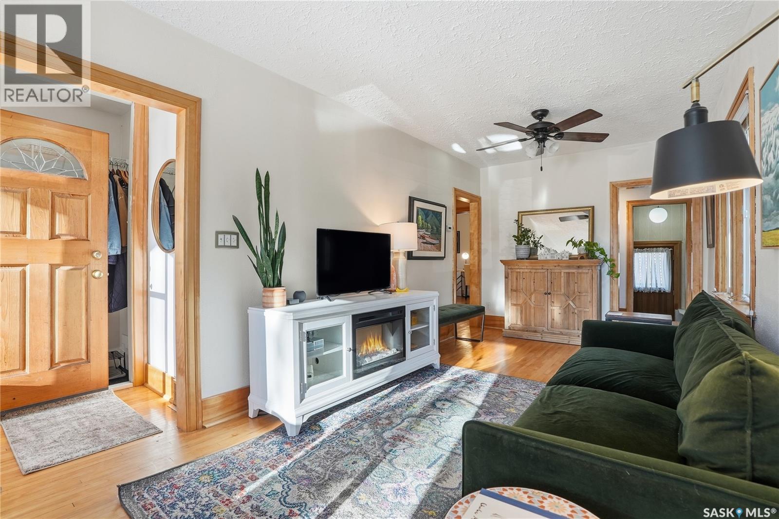 323 4th Street E, Saskatoon, Saskatchewan  S7H 1J2 - Photo 8 - SK024645