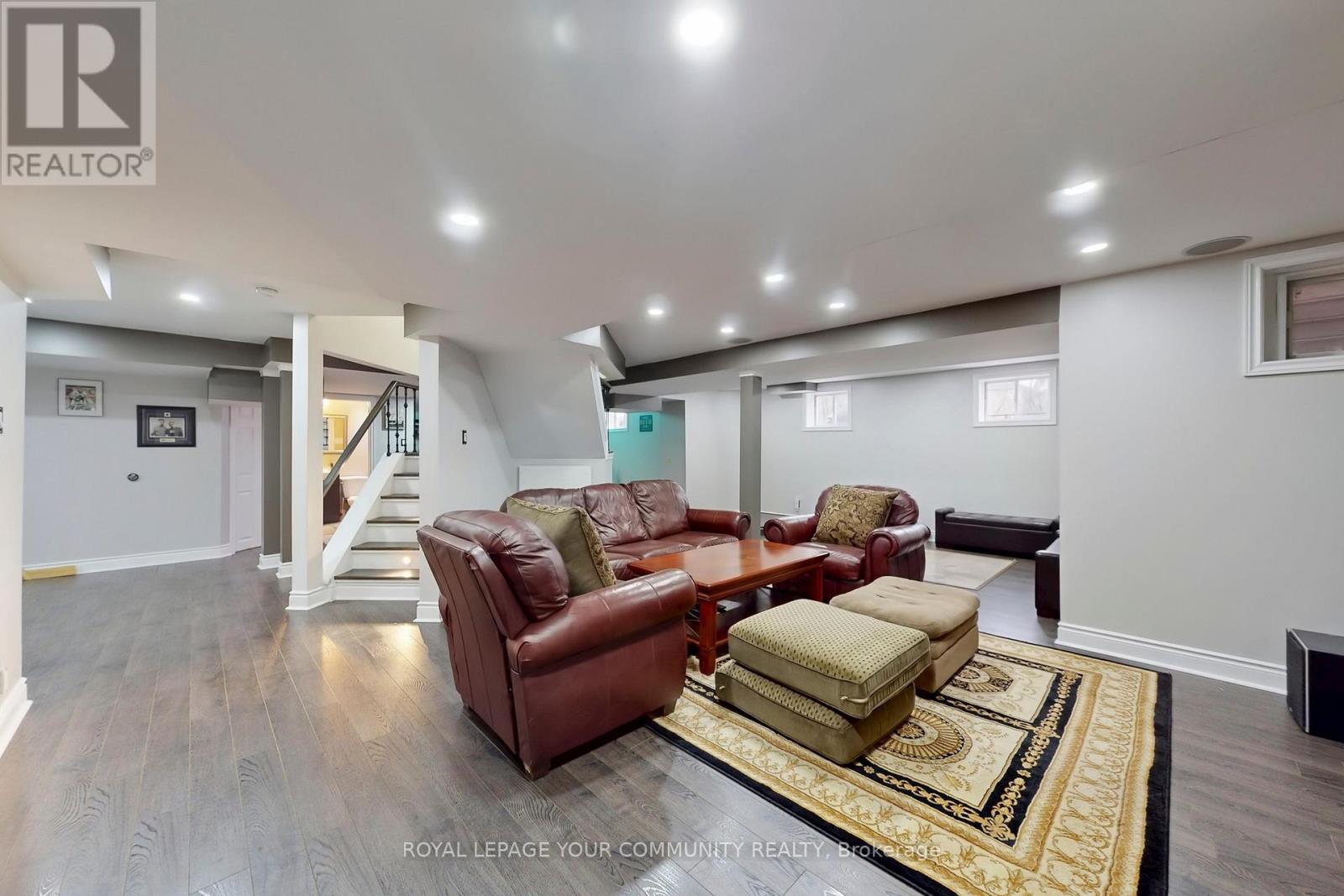 24 Pegasus Drive, Richmond Hill, Ontario  L4E 4R3 - Photo 38 - N12574156