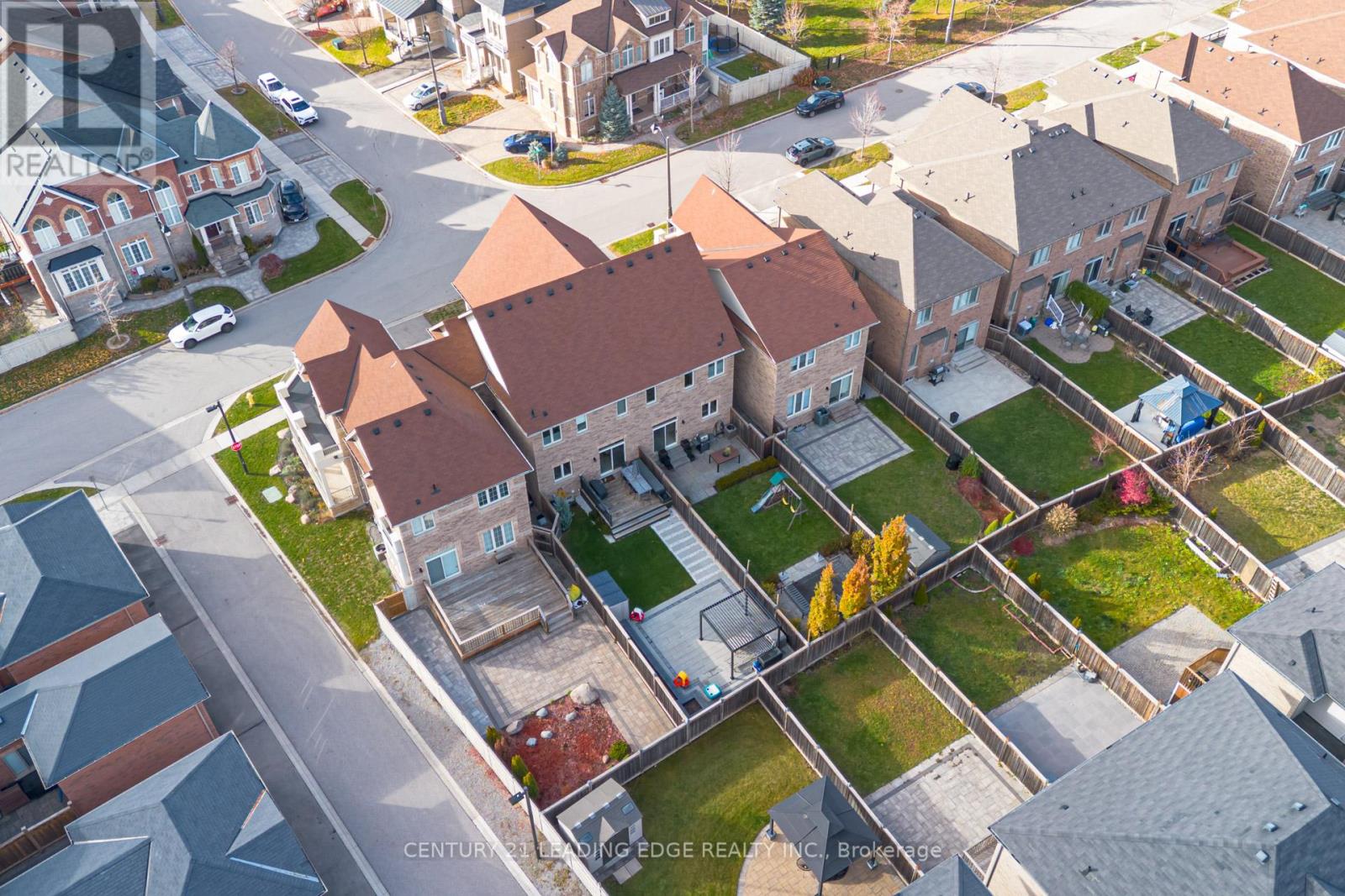 9 Aksel Rinck Drive, Markham, Ontario  L6C 1N7 - Photo 6 - N12574176