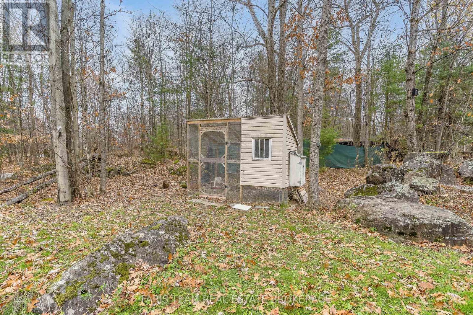 7516 Island Crescent, Ramara, Ontario  L0K 2B0 - Photo 28 - S12574144