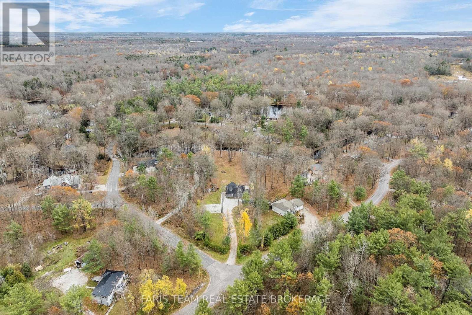 7516 Island Crescent, Ramara, Ontario  L0K 2B0 - Photo 35 - S12574144