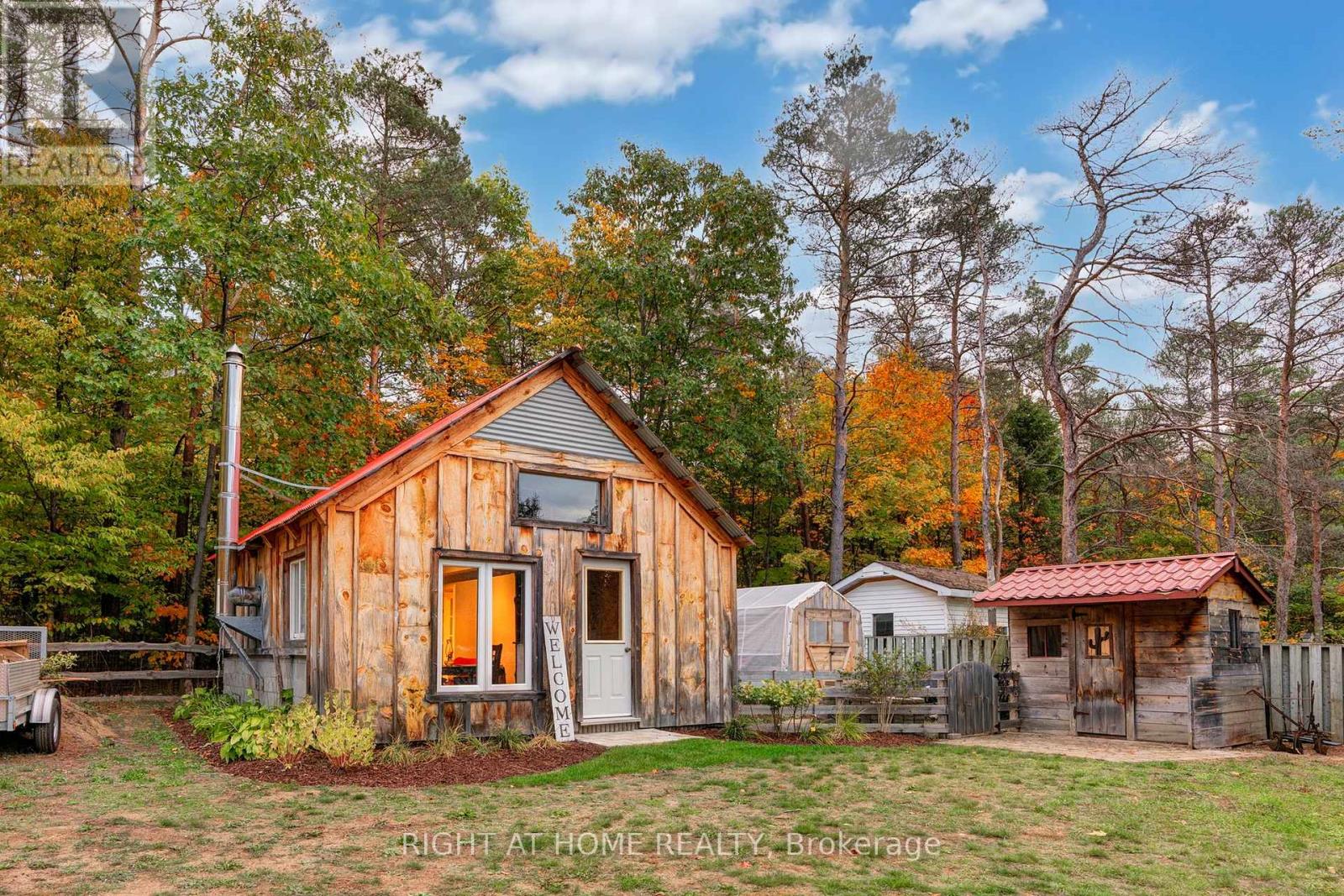 1243 Crossland Road, Springwater, Ontario  L9X 1B3 - Photo 19 - S12574174