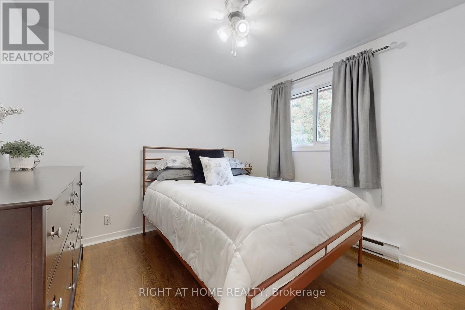 1243 Crossland Road, Springwater, Ontario  L9X 1B3 - Photo 9 - S12574174