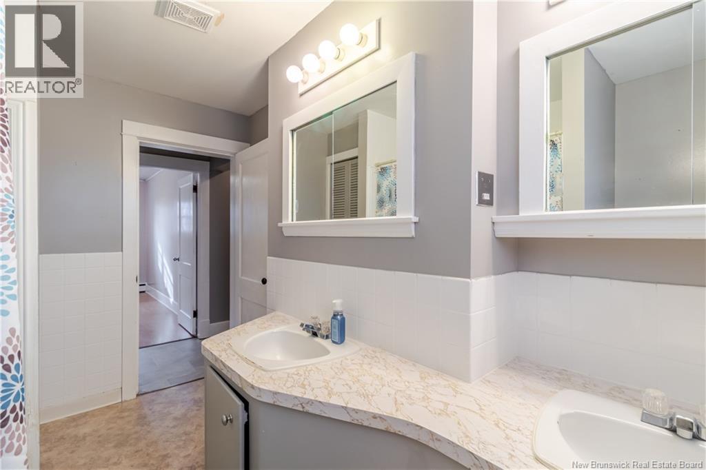 445 Newcastle Boulevard, Miramichi, New Brunswick E1V 2K3 - Photo 11 - NB130584