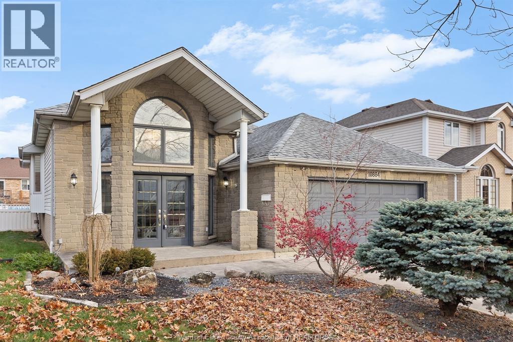 10884 BRENTWOOD, Windsor, Ontario