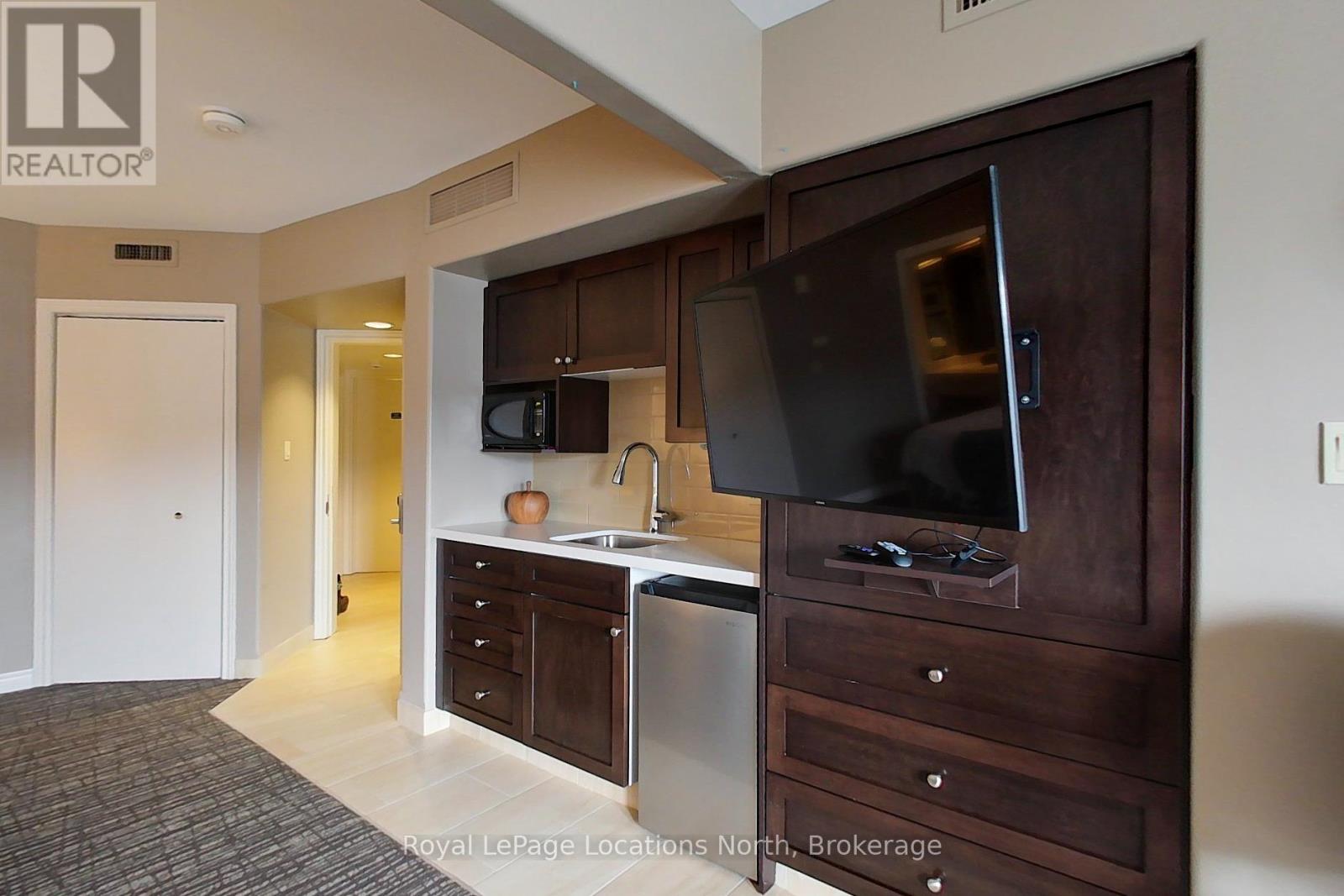 2242/2243 - 90 Highland Drive, Oro-Medonte (Horseshoe Valley), Ontario  L0L 2L0 - Photo 13 - S12574204