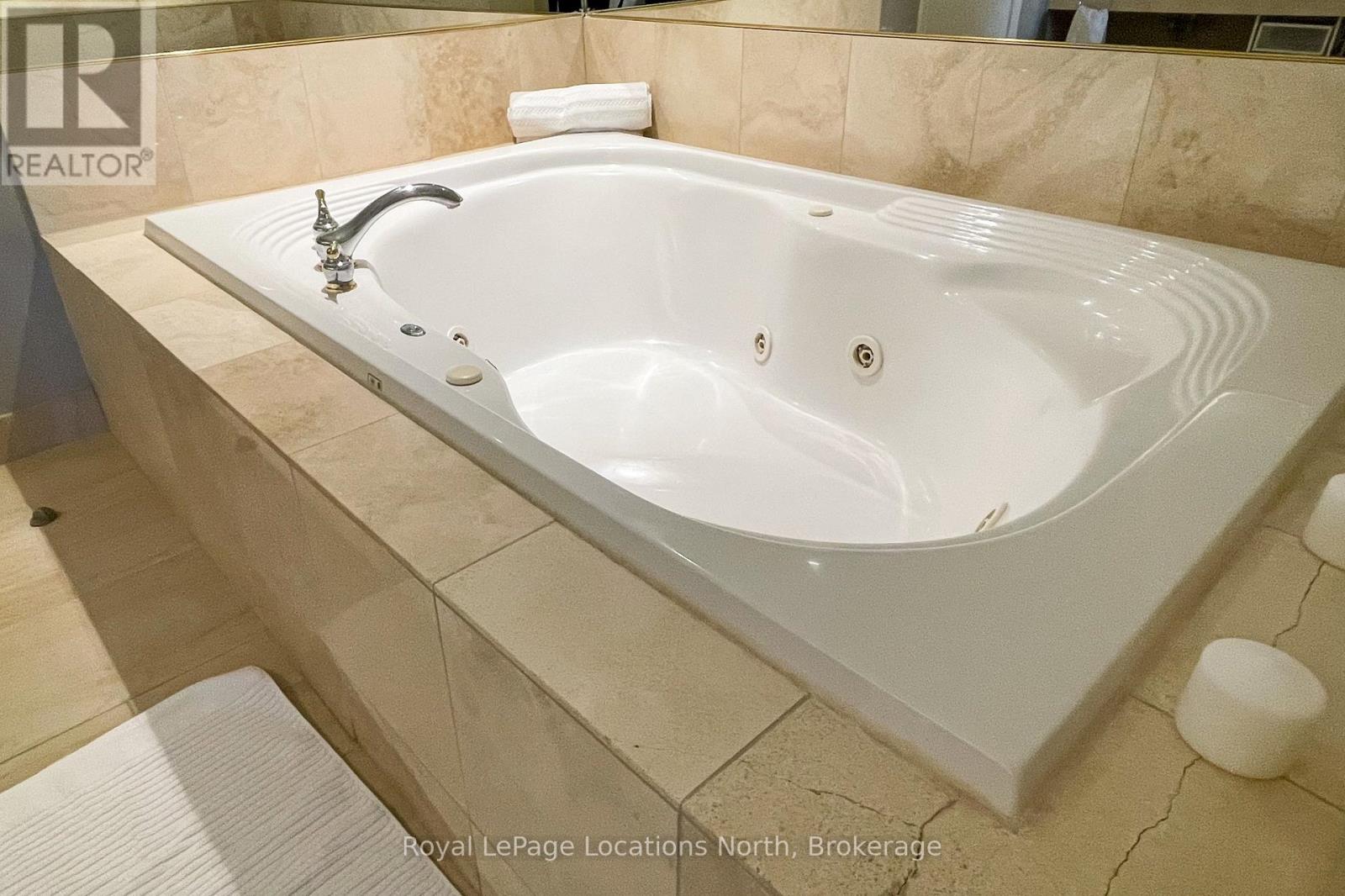 2242/2243 - 90 Highland Drive, Oro-Medonte (Horseshoe Valley), Ontario  L0L 2L0 - Photo 36 - S12574204