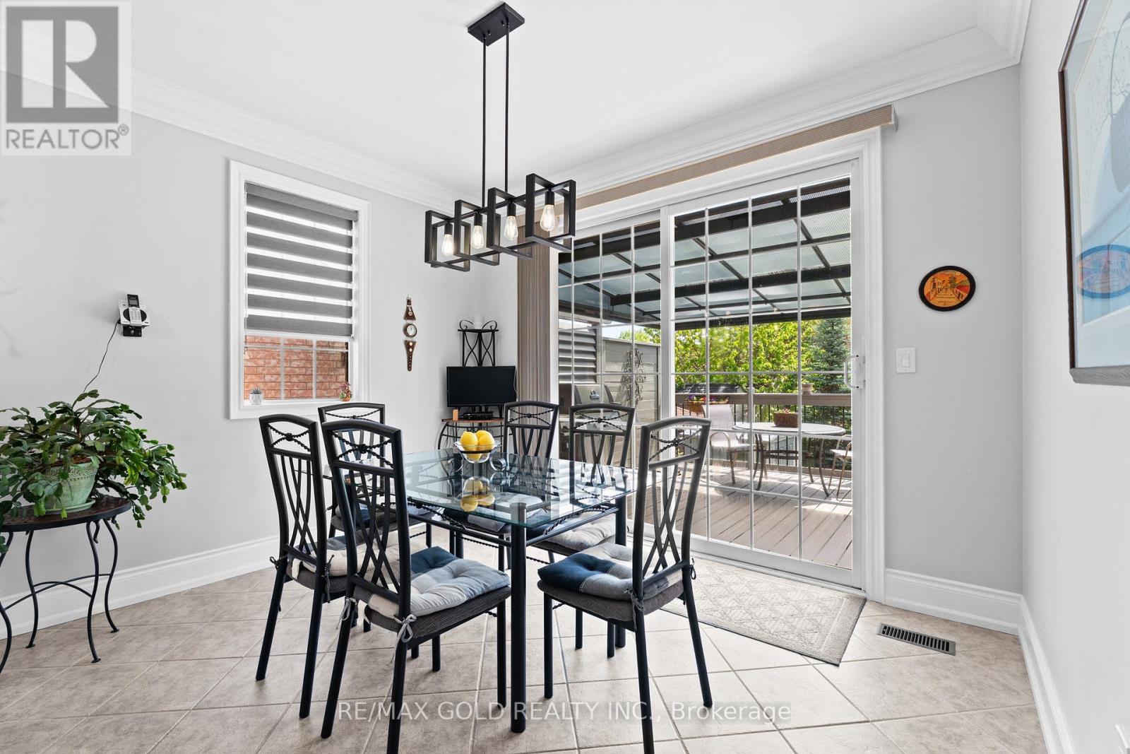 36 Slipneedle Street, Brampton, Ontario  L6S 6L5 - Photo 22 - W12574118