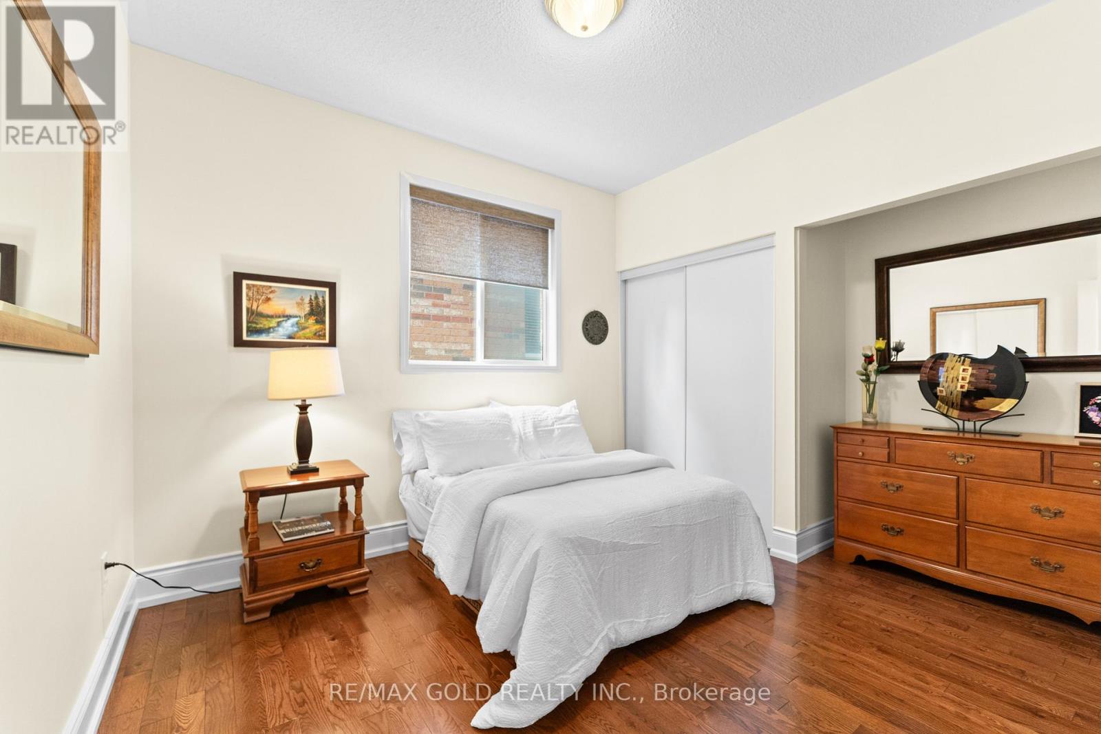 36 Slipneedle Street, Brampton, Ontario  L6S 6L5 - Photo 29 - W12574118