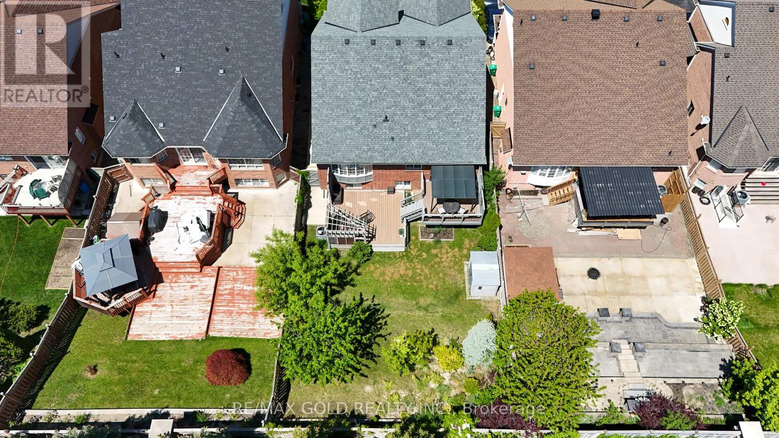 36 Slipneedle Street, Brampton, Ontario  L6S 6L5 - Photo 48 - W12574118