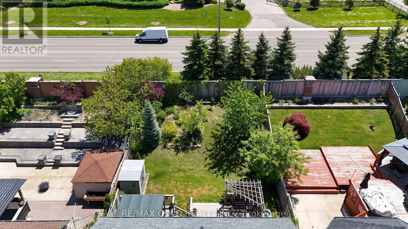 36 Slipneedle Street, Brampton, Ontario  L6S 6L5 - Photo 50 - W12574118