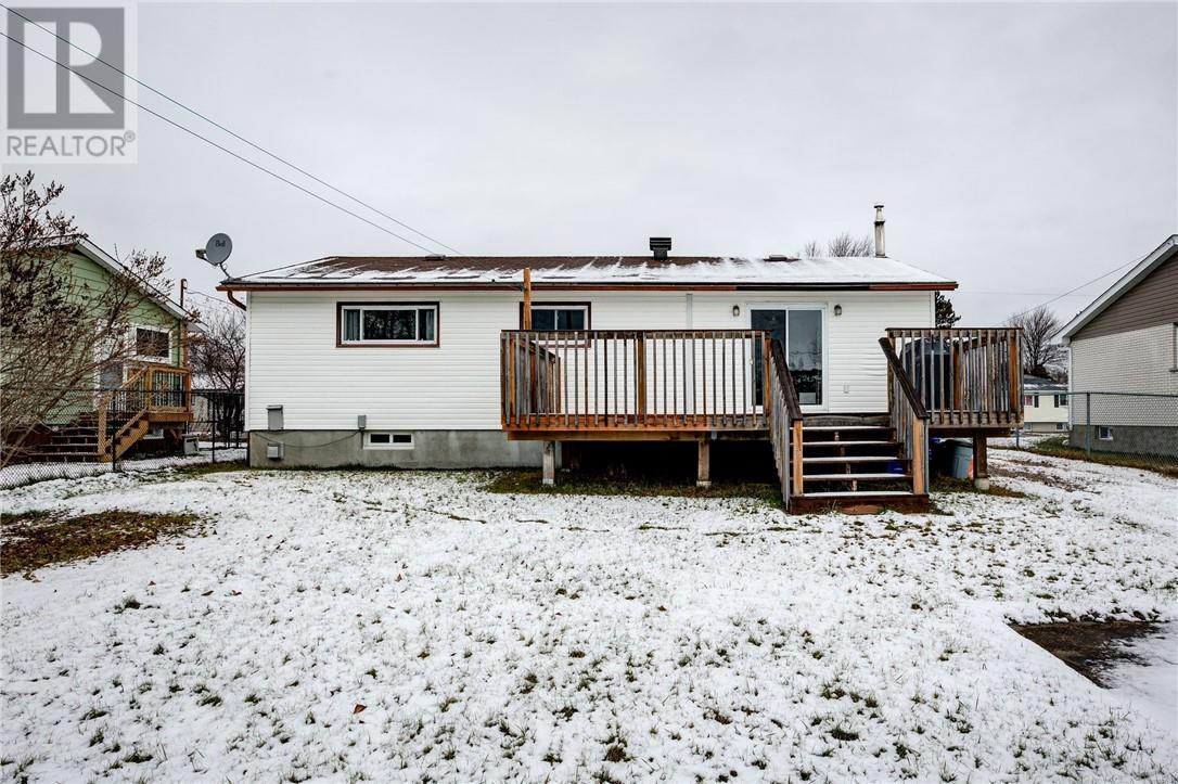 52 Abbe Street, Chelmsford, Ontario  P0M 1L0 - Photo 4 - 2125768