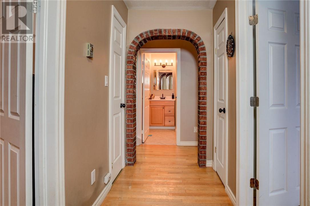 2 Leonard Avenue S, Dowling, Ontario  P0M 1R0 - Photo 5 - 2125716