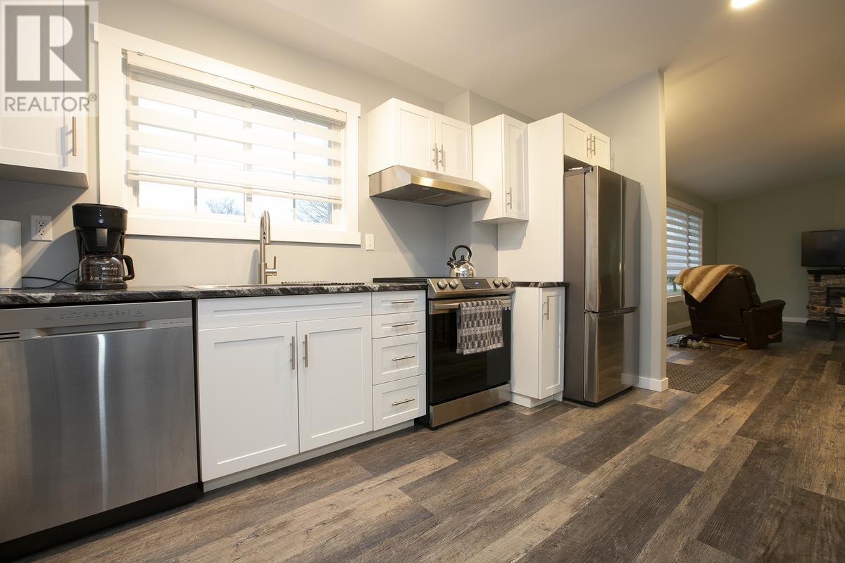 43 Nichol Ave, Sault Ste. Marie, Ontario  P6C 4V3 - Photo 28 - SM253223