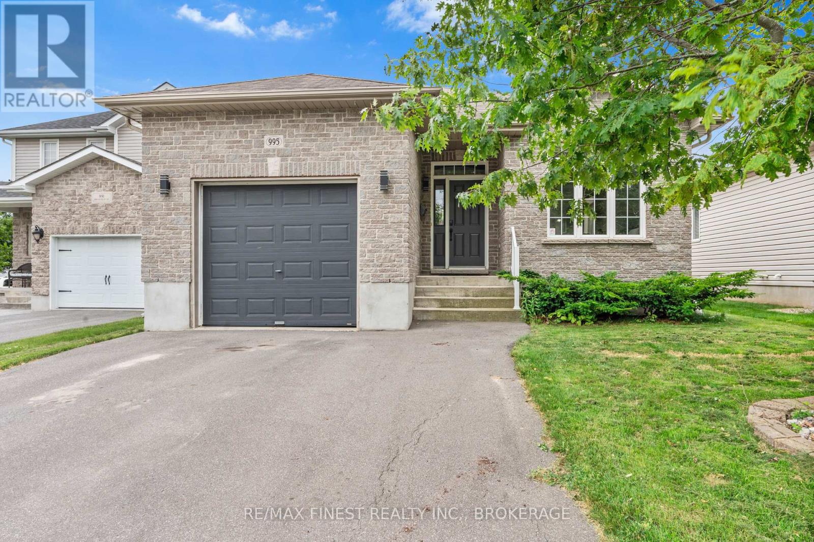 1 - 995 Swanfield Street, Kingston, Ontario  K7M 0A6 - Photo 2 - X12574192