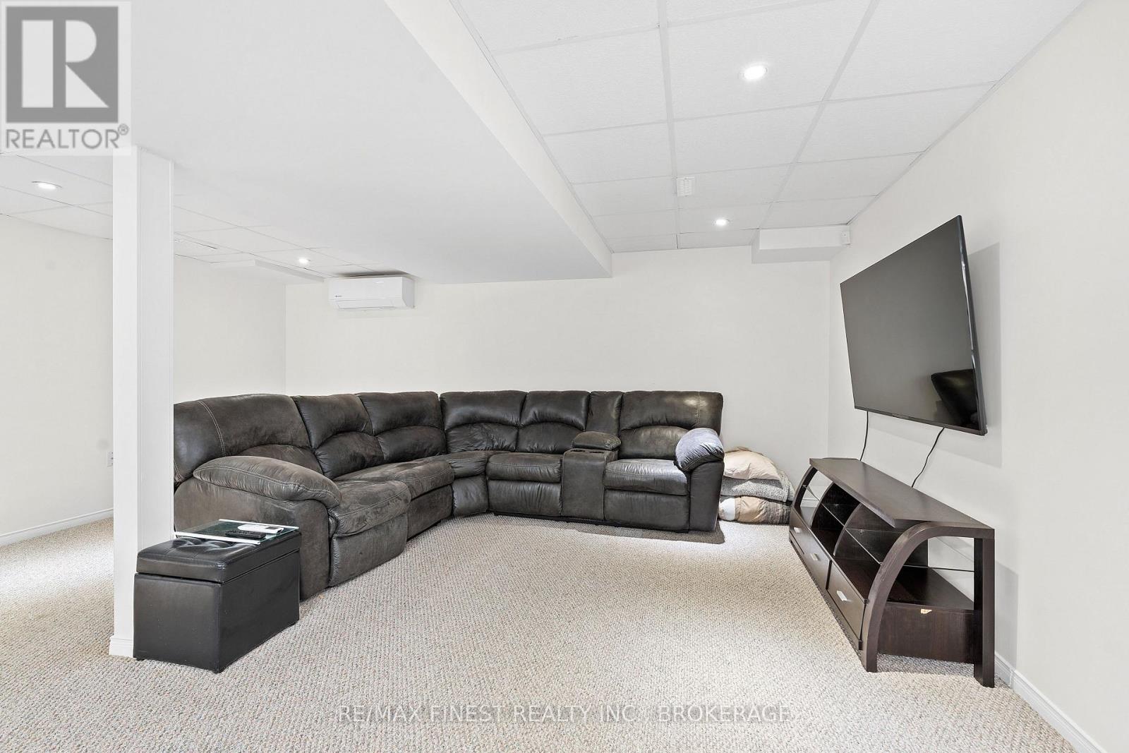 2 - 995 Swanfield Street, Kingston, Ontario  K7M 0A6 - Photo 11 - X12574200