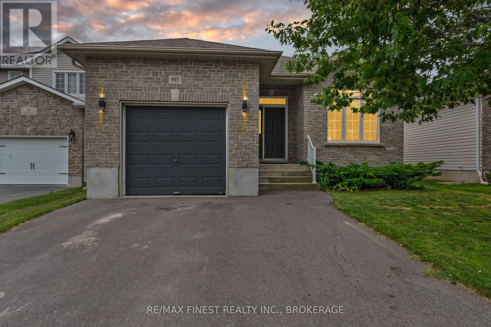 2 - 995 Swanfield Street, Kingston, Ontario  K7M 0A6 - Photo 4 - X12574200