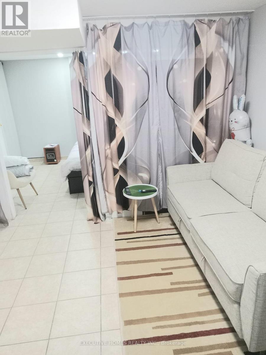 88 - 105 Hansen Road, Brampton, Ontario  L6V 3C9 - Photo 19 - W12539276