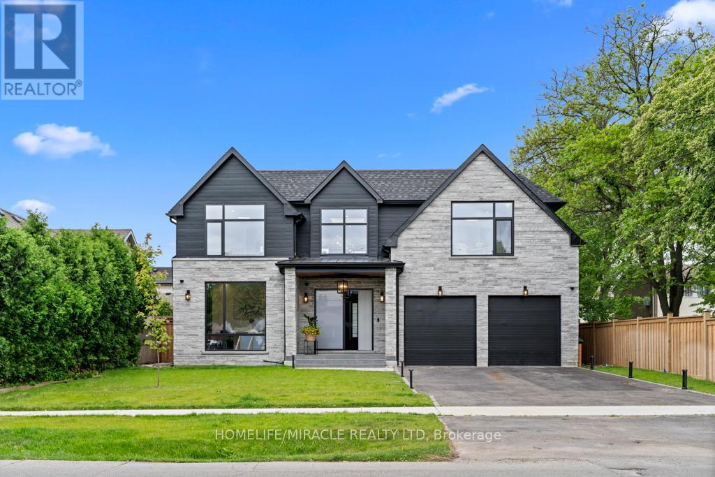 282 MAURICE DRIVE, Oakville, Ontario
