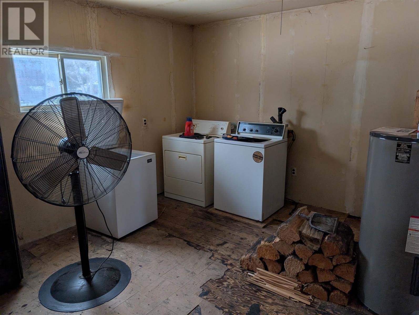 406 Elgin St, White River, Ontario  P0M 3G0 - Photo 4 - SM253345