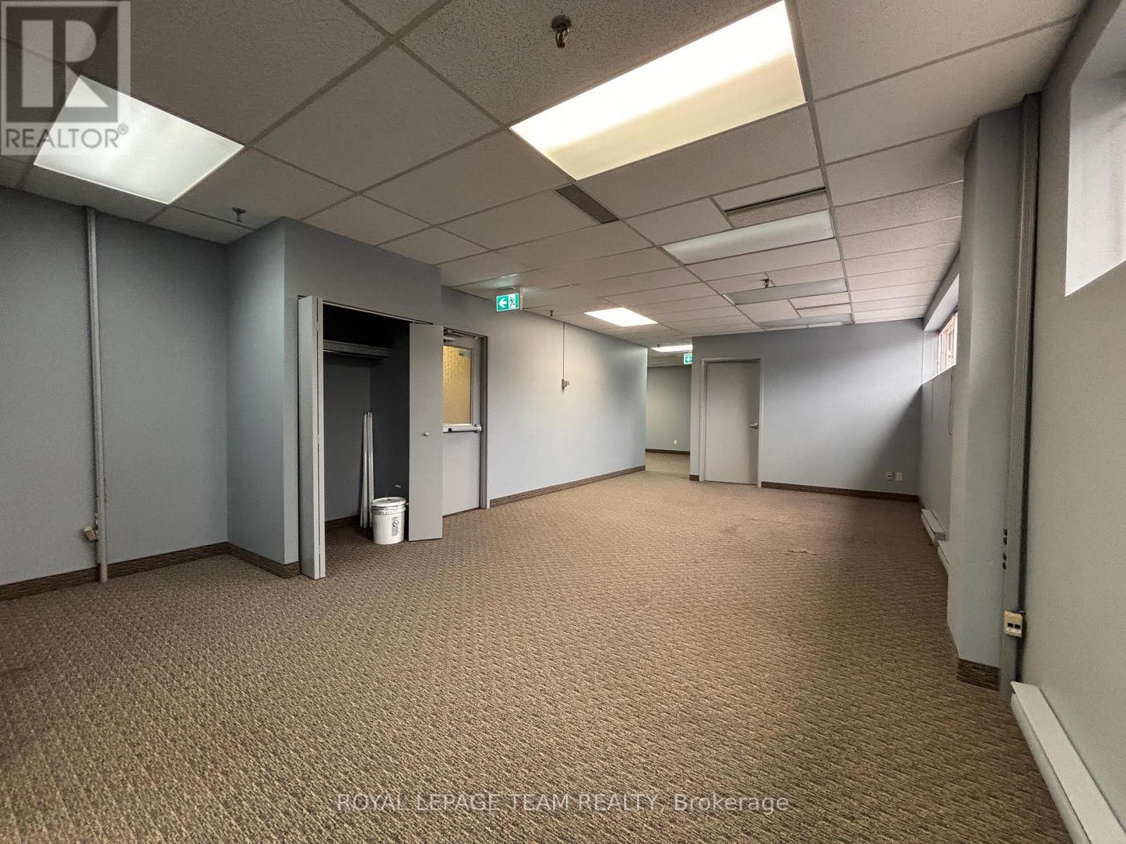 Ll22 - 1701 Woodward Drive, Ottawa, Ontario  K2C 0R4 - Photo 10 - X12574236