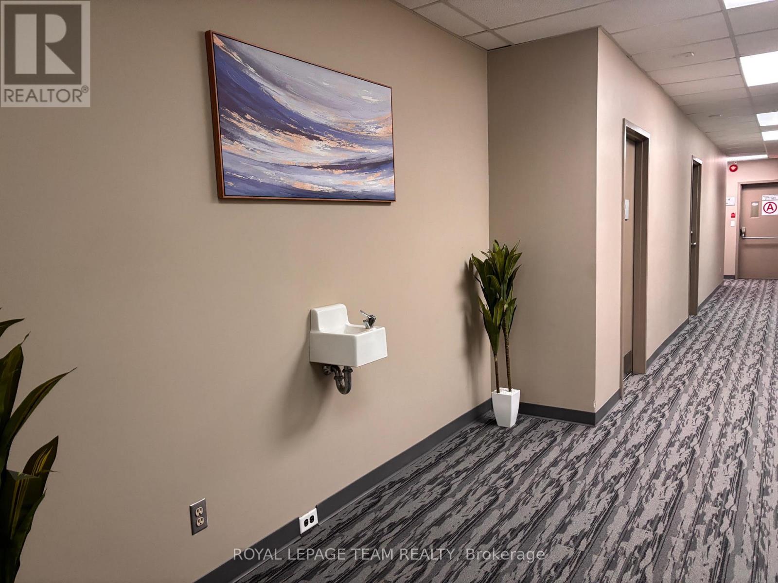 Ll22 - 1701 Woodward Drive, Ottawa, Ontario  K2C 0R4 - Photo 14 - X12574236