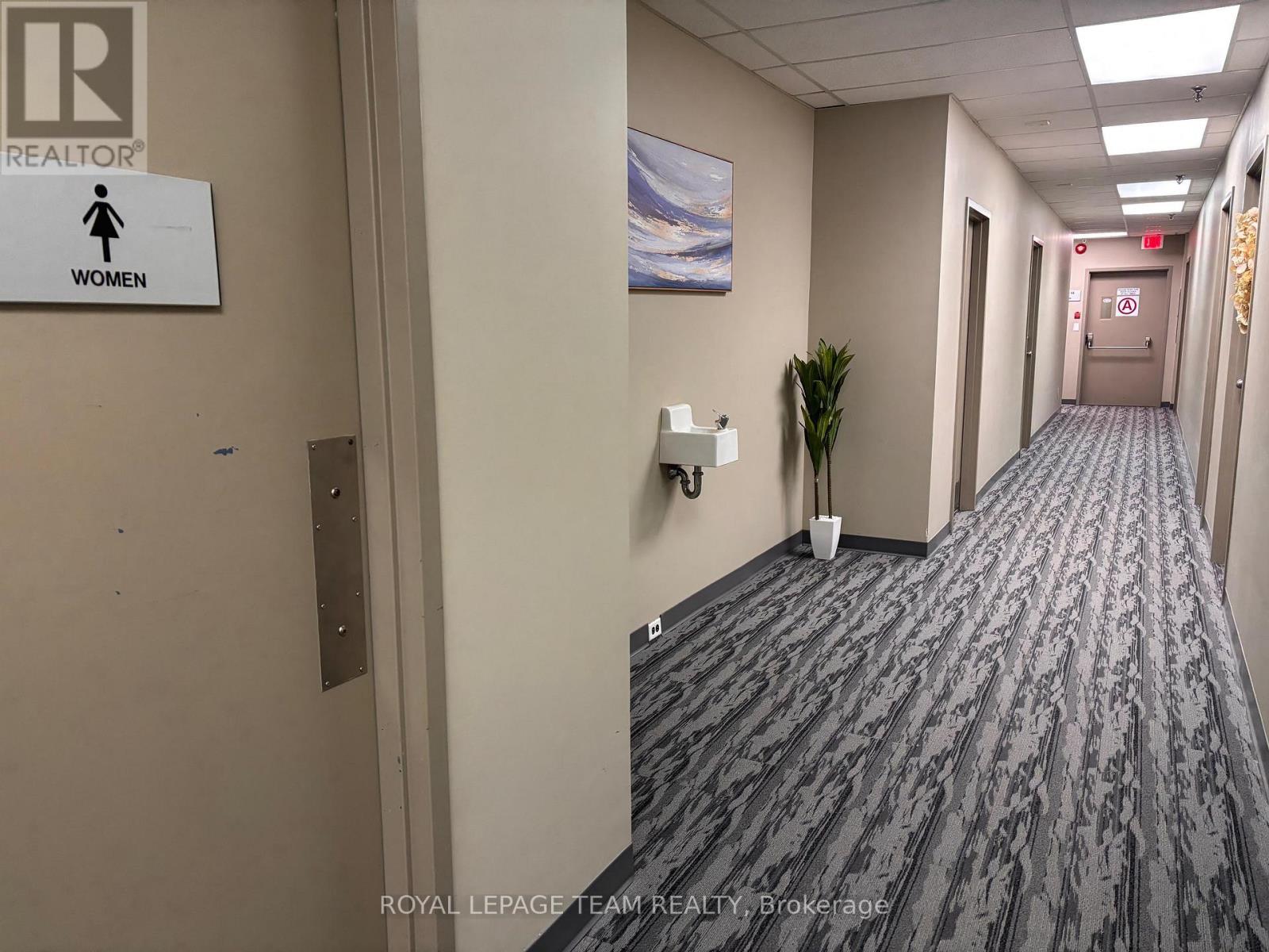 Ll22 - 1701 Woodward Drive, Ottawa, Ontario  K2C 0R4 - Photo 15 - X12574236